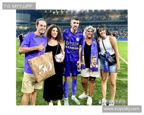 感动人心的足球明星背后那些不为人知的故事与奉献精神